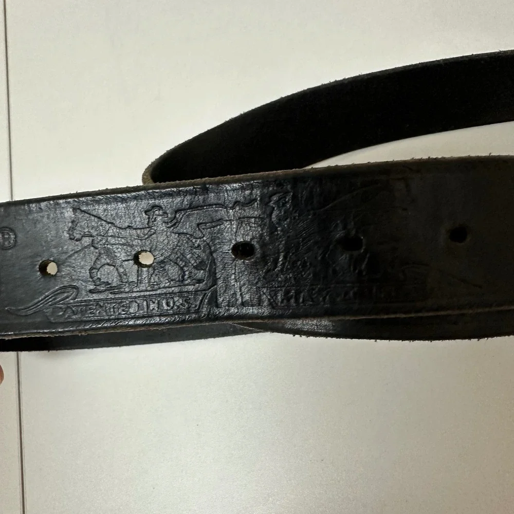 Levis Men's Black Leather Embossed Logo Belt Size 38/40 Silver Buckle